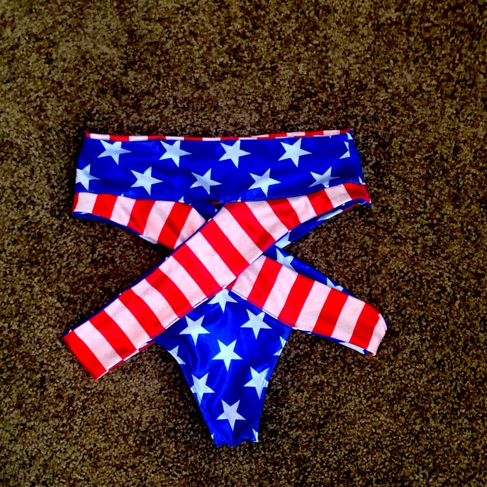 Little Black Diamond Hologram Kiki American Flag Bottoms